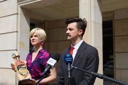 Rezydenci biją na alarm. Kształcenie przyszłych lekarzy w Polsce zagrożone