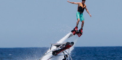 Robert i Anna Lewandowscy na flyboardzie! GALERIA