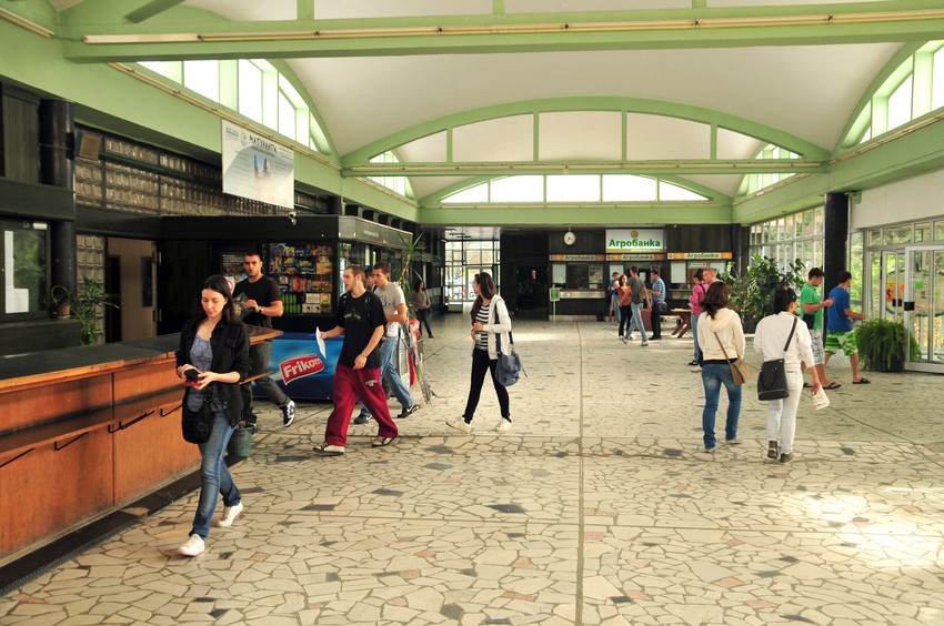 Na poljoprivrednom 120 mesta na budžetu