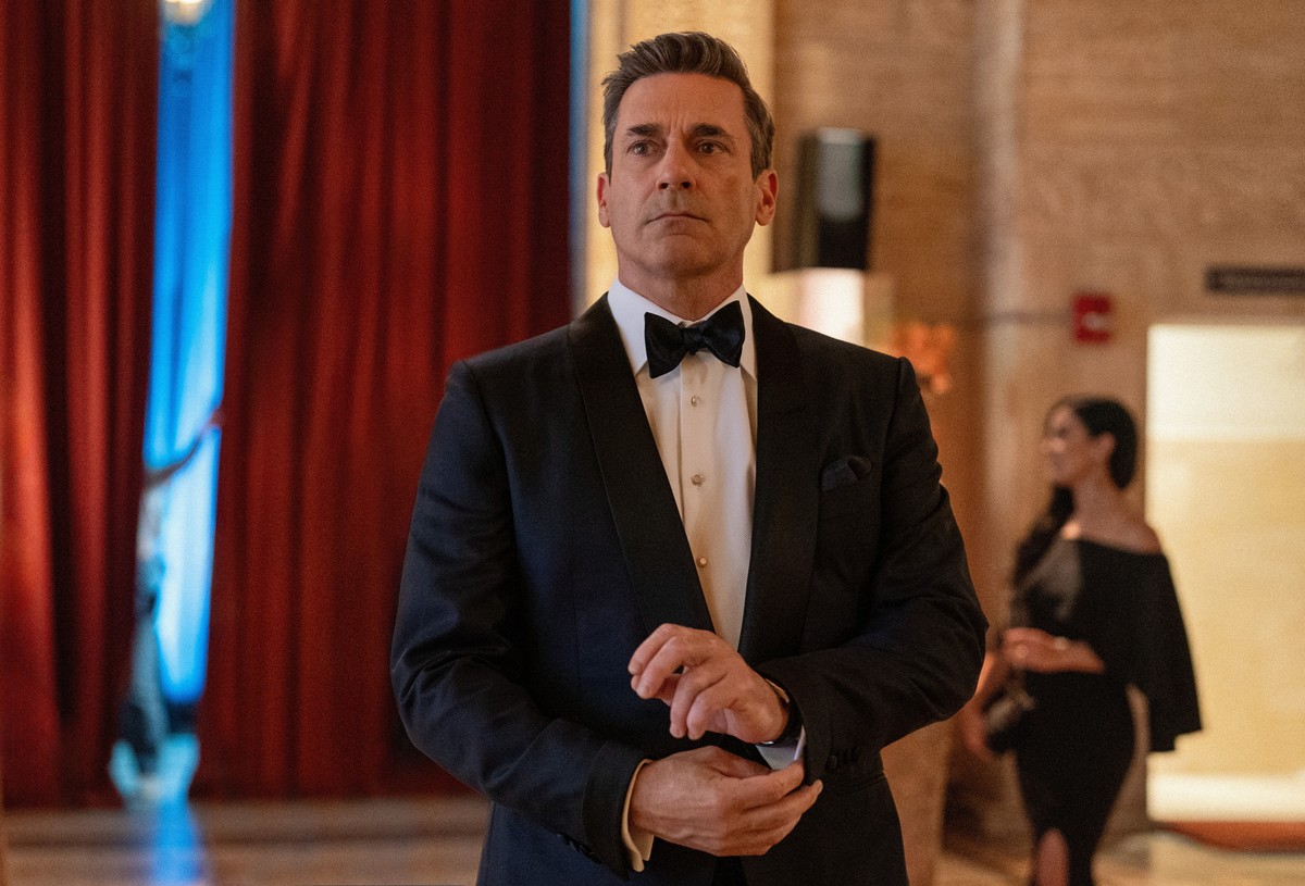 Jon Hamm w serialu "Znajomi i sąsiedzi"