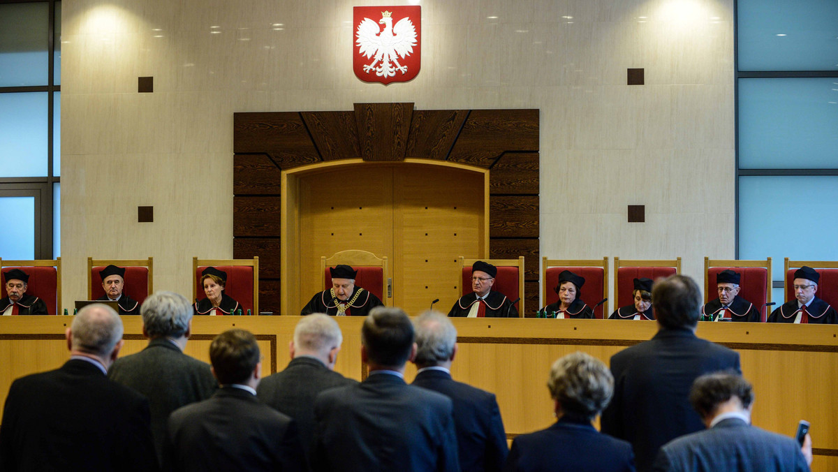 OPZZ z rozczarowaniem przyjęło wyrok Trybunału Konstytucyjnego, zgodnie z którym podniesienie wieku emerytalnego do 67 lat jest zgodne z konstytucją. W ocenie związku to "smutny dzień dla polskiego społeczeństwa".