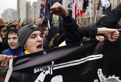 Rosjanie świętują wypędzenie Polaków z Kremla. 85 tys. ludzi maszerowało w Moskwie. ZDJĘCIA