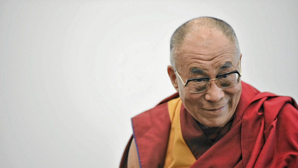 Tanzin Gjaco, XIV Dalajlama, duchowy i polityczny przywódca narodu tybetańskiego, oświadczył, że zamierza formalnie zrezygnować z kierowania rządem Tybetu na emigracji.