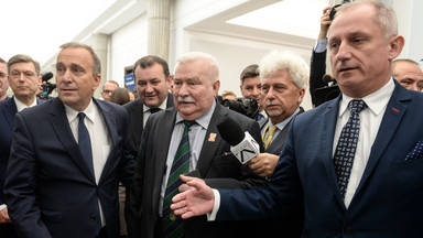 W Sejmie posiedzenie klubu PO z Lechem Wałęsą