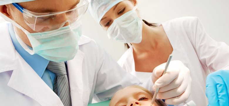 Dentyści będą wykrywać przemoc wobec dzieci