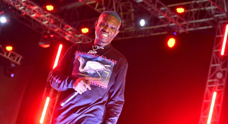 Zlatan Ibile has regained freedom after he was arrested by the men of EFCC on Friday, May 10, 2019. [Pulse]