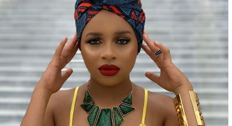 Tanzanian singer Nandy Mourning the death of her step-father called Frank Mfinanga. 