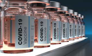 Uleciał szczepionkowy zapał. Za kilka tygodni akcja szczepień niemal się zatrzyma