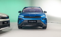 Nowy SUV ma 285 KM i zaskoczy ceną. Skoda już świętuje sukces