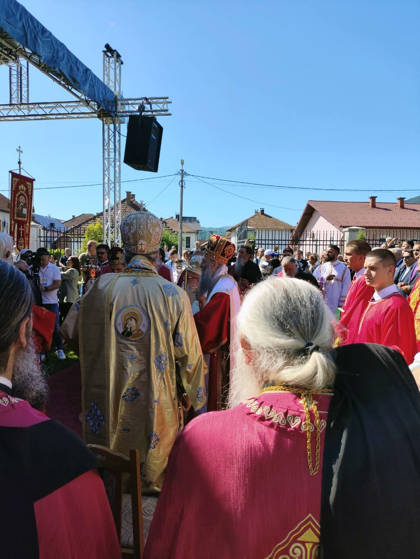 Bratunac litija patrijarh Porfirije
