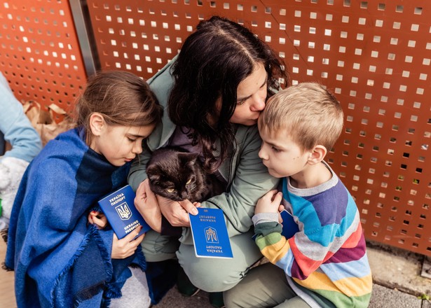 Ukraińcom kończą się oszczędności. Brakuje pieniędzy na żywność i leki