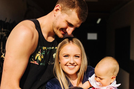 Ćerka Nikole Jokića izrasla u NESTVARNO LEPU devojčicu, a njena BOJA KOSE posebno nas FASCINIRA: Po liku je 1/1 MAMA, a po karakteru DEFINITIVNO TATA