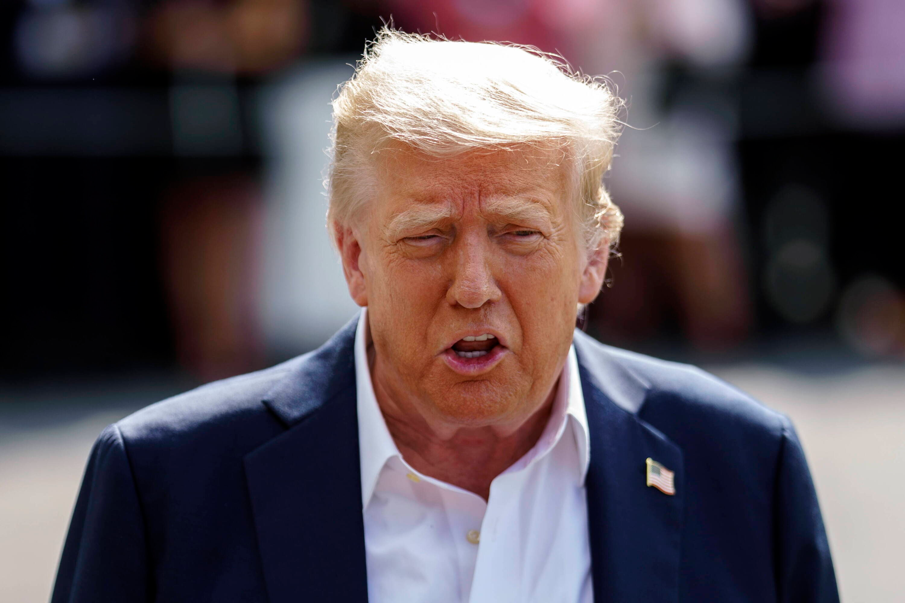 Trump grozi Rosji cłami 100 proc. NATO wzywa do rozmów