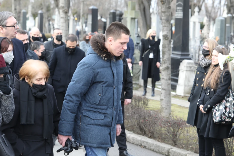 Novo groblje sahrana Ksenija Vučić