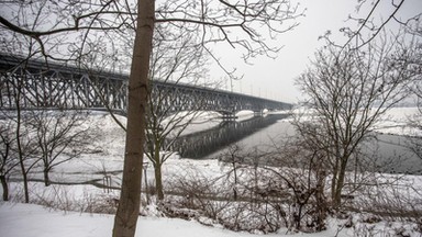 Wisła ponad stan alarmu w Kępie Polskiej, w Płocku i gminie Słupno rośnie poziom rzeki Słupianki