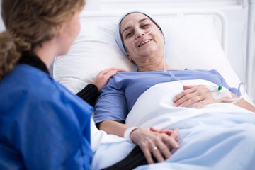 Mit tehetünk a daganatos betegség okozta fájdalom ellen? Ezt tanácsolja a szakorvos
