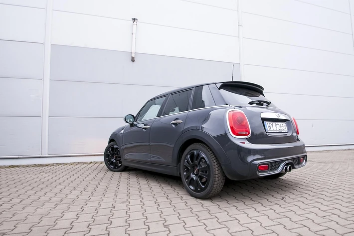 Mini hatch 5d