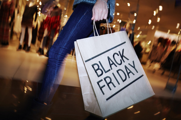 BLACK FRIDAY. Eksperci: Chrońmy nasze dane i portfele