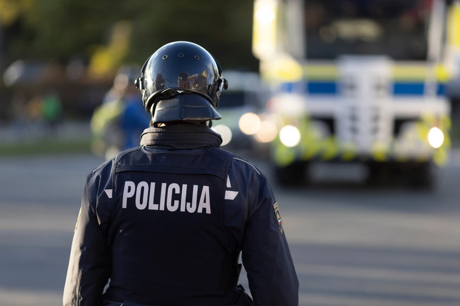 Slovenija policija