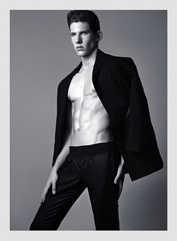 Tesztfotó (Icon Model Management)