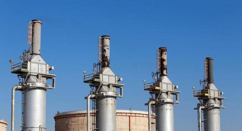 A view shows pipelines at the Zueitina oil terminal in Zueitina, west of Benghazi, Libya September 14, 2016. 