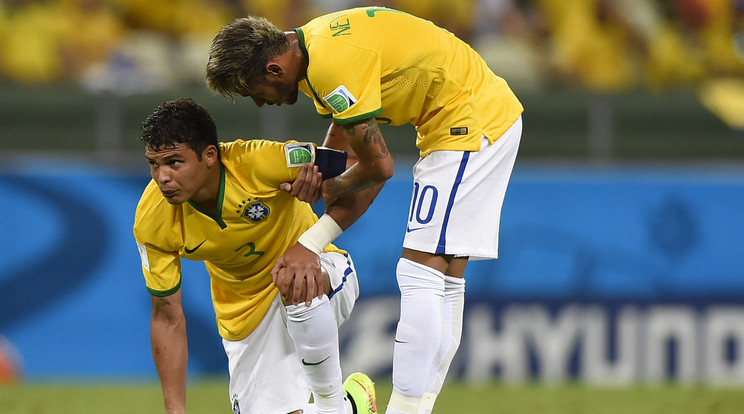 Thiago Silva és Neymar karrierjének egyelőre csak a brazil válogatott a közös pontja, a PSG nem /Fotó: AFP