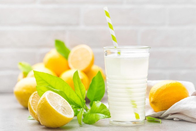 Voda i limun mogu da pobede kilograme, ali samo uz pravilnu ishranu