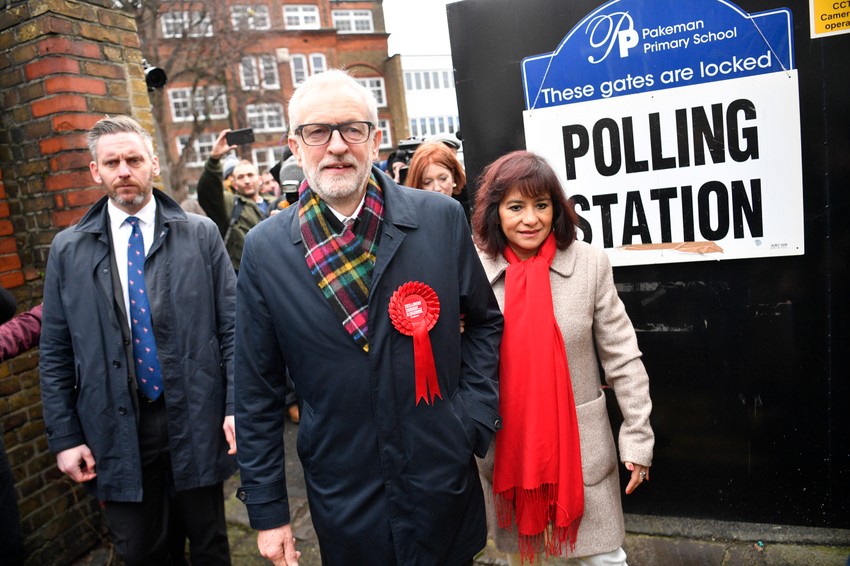 Korbin najavio povlačenje