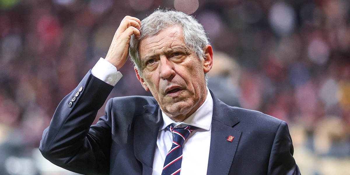 Fernando Santos głowił się nad grą naszej kadry.