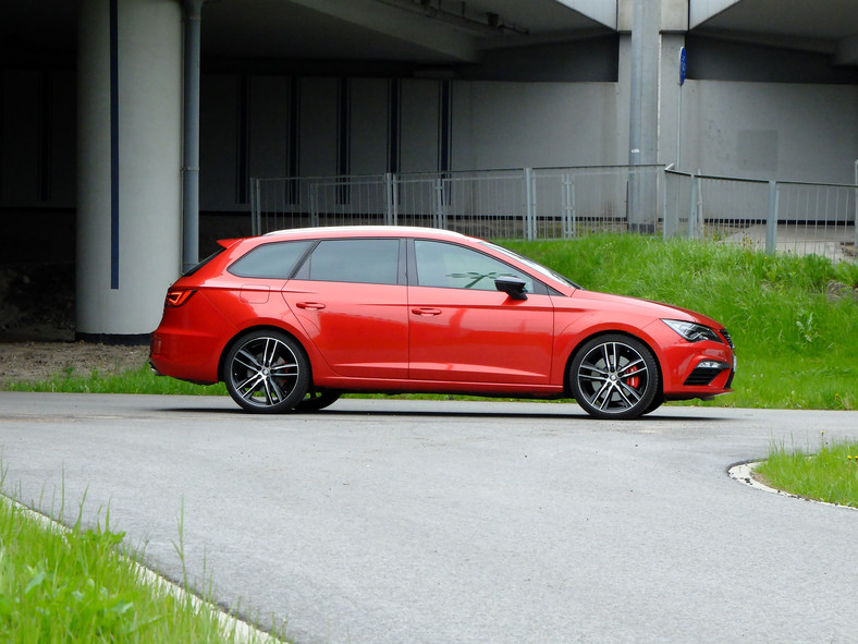 Seat Leon ST Cupra 300