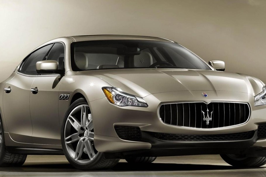 Maserati Quattroporte 