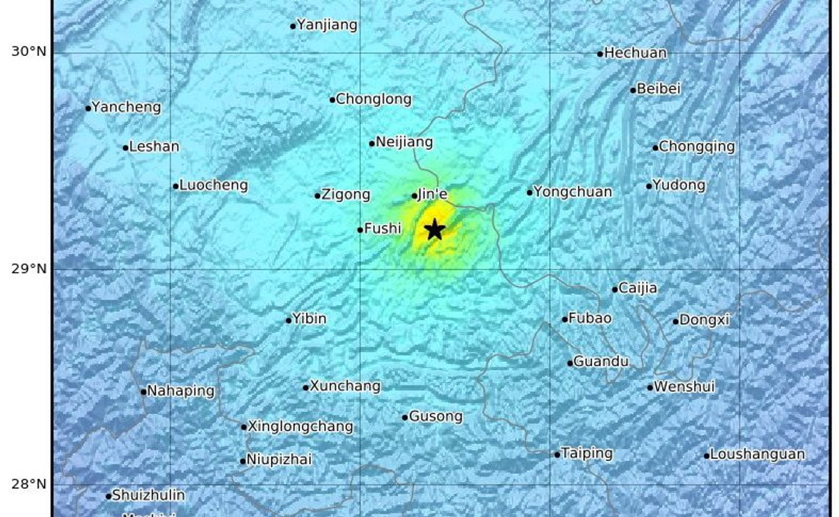 5.4-magntiude earthquake hits Sichuan, China