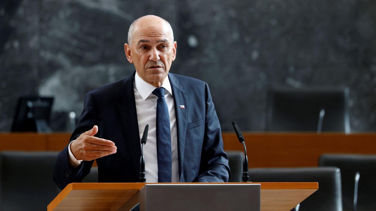 Slovenija, nekadašnja jugoslovenska republika, članica Evropske unije i NATO, sa oko dva miliona stanovnika, godinama je politički podeljena na desne i leve struje | Foto: Reuters