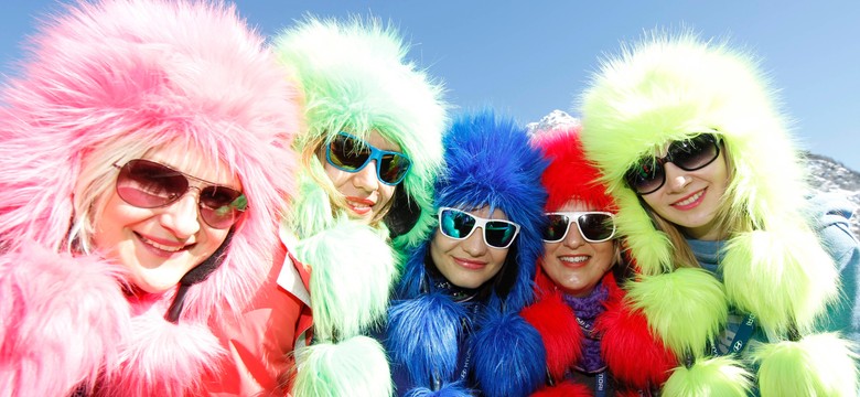 Dziewczyny i żony dopingowały polskich skoczków w Planicy. ZDJĘCIA