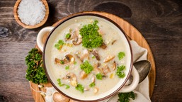 pyszny obiad na wtorek. podajemy przepis, ty gotujesz. pieczarkowa z kurczakiem