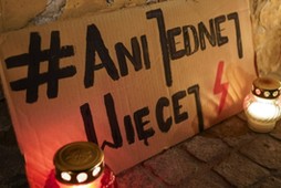 Protest kobiet w Łodzi w ramach akcji Ani jednej więcej