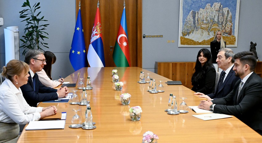 Vučić primio je u u oproštajnu posetu ambasadora Republike Azerbejdžan Kamila Hasijeva