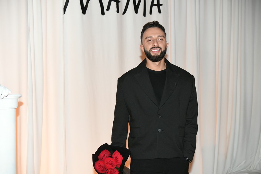 Darko Tanasijević doneo cveće Nataši 