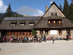 Majówkowicze czekają na... pewne prognozy pogody. Ciekawe informacje od właścicieli miejsc noclegowych