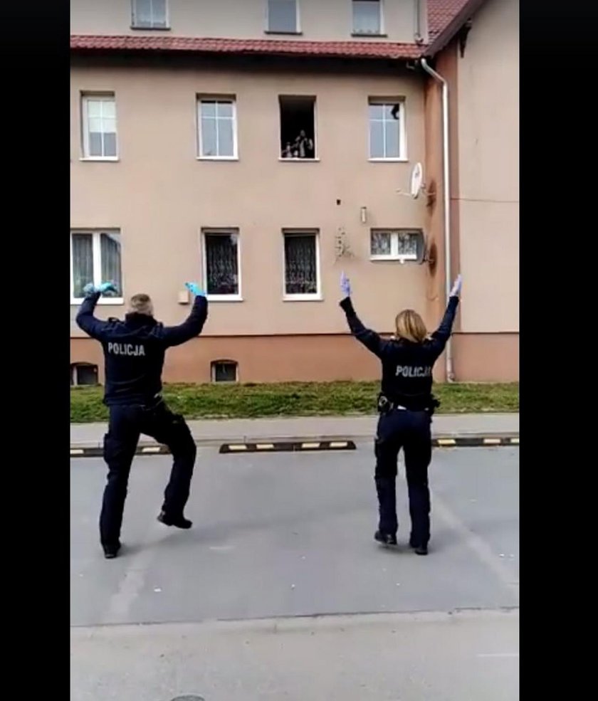 Występ policjantów