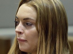 Botoksem doświadczona: koszmarna twarz 27-letniej aktorki