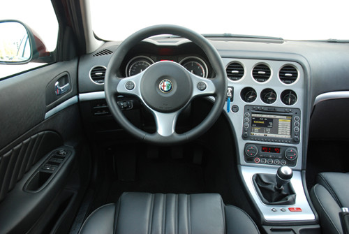 Alfa Romeo 159 - Do zadań specjalnych