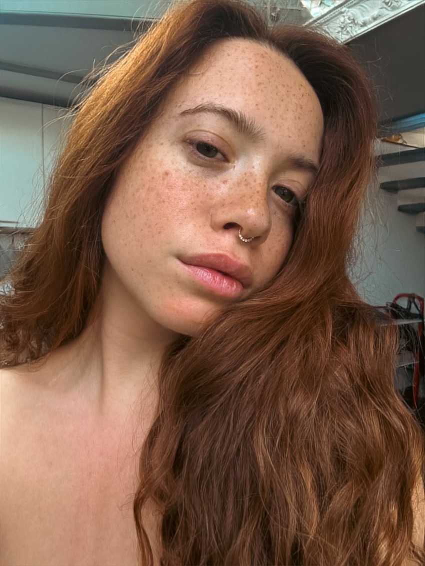 Katarina Bogićević napušta Srbiju