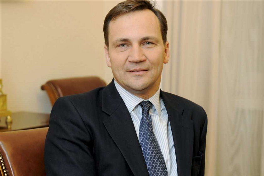 Sikorski o KaczoRydzyku i kremie na gębę. Przesadził?