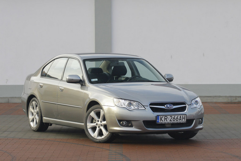 Subaru Legacy: pewne na drodze i w eksploatacji