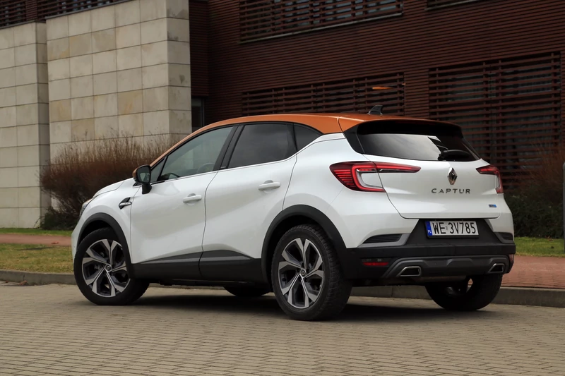 Renault Captur E-Tech Hybrid (2022 r., 2. generacja)