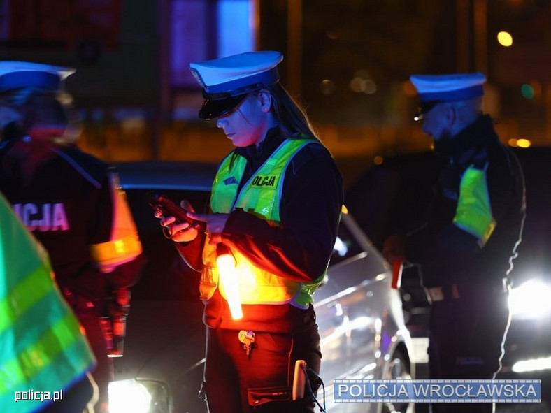 Policjanci z Wrocławia pokrzyżowali szyki uczestnikom pseudowyścigów