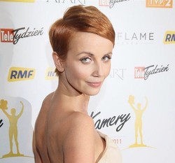 Aktorka uciekła na ciepłą wyspę. Musi odpocząć od twardej ręki Maseraka!