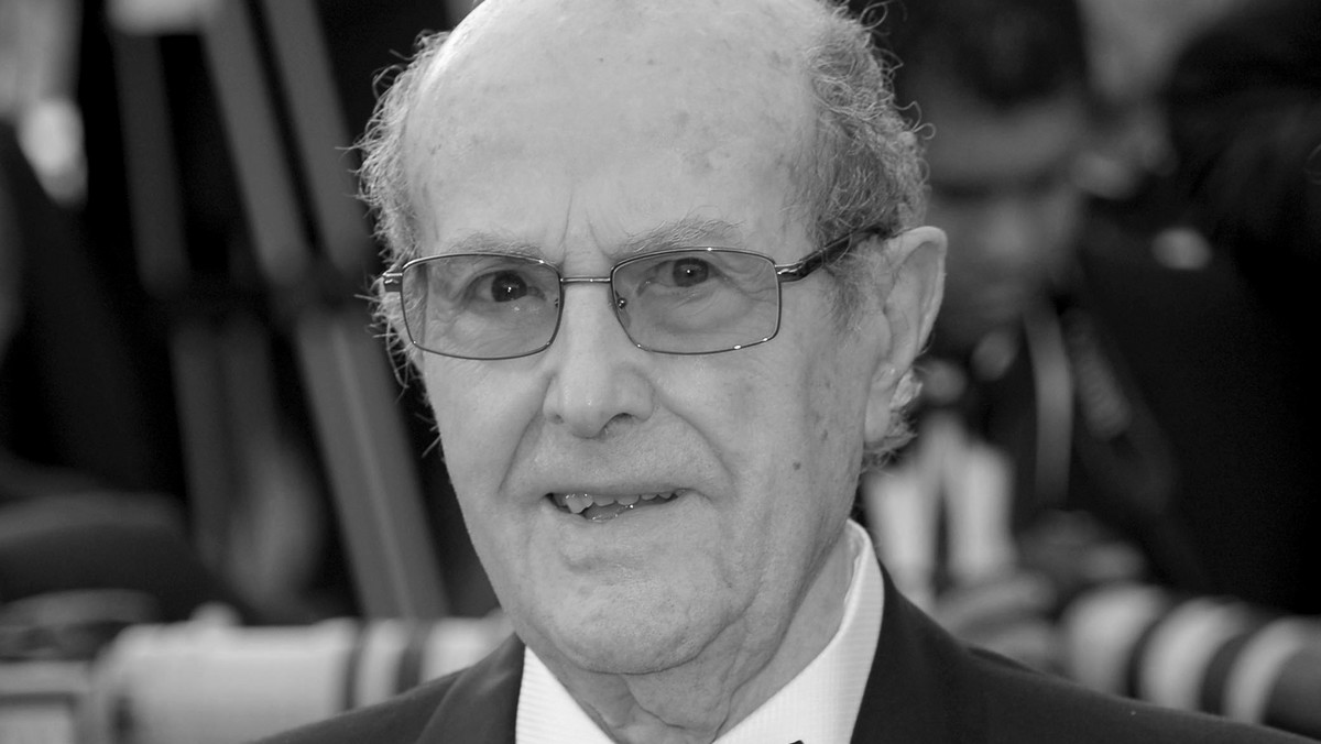 Najstarszy reżyser, Manoel de Oliveira nie żyje. Twórca miał 106 lat i do końca był aktywny zawodowo. Premiera jego ostatniego filmu odbyła się w 2014 roku. Manoel de Oliveira urodził się w Portugalii, a swoje dzieciństwo spędził w Porto, do którego często nawiązywał w swoich filmach.