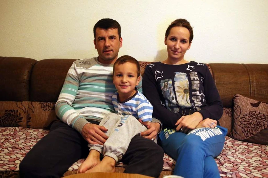 Ismail sa roditeljima